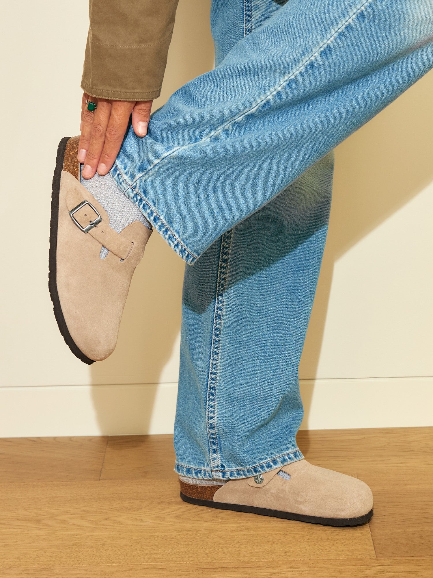 Riva Velour | Taupe