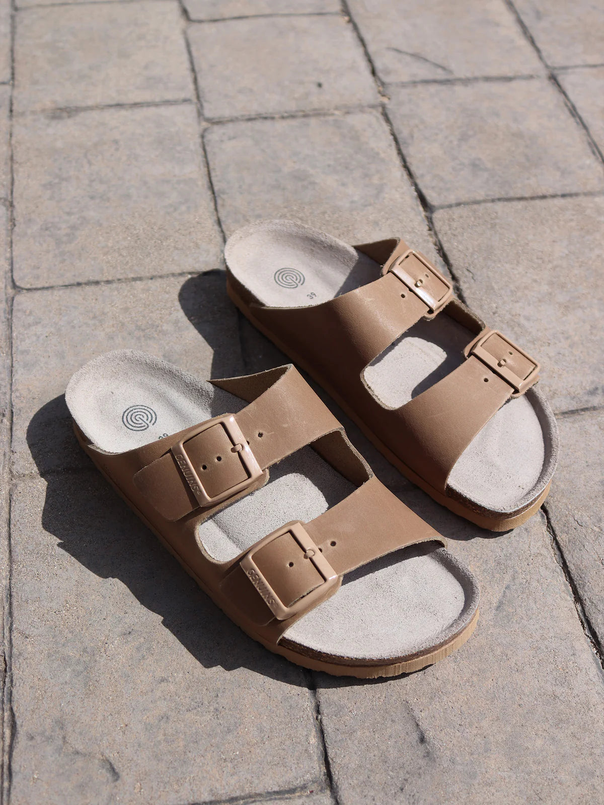 Hawaii Oiled Leather | Clay