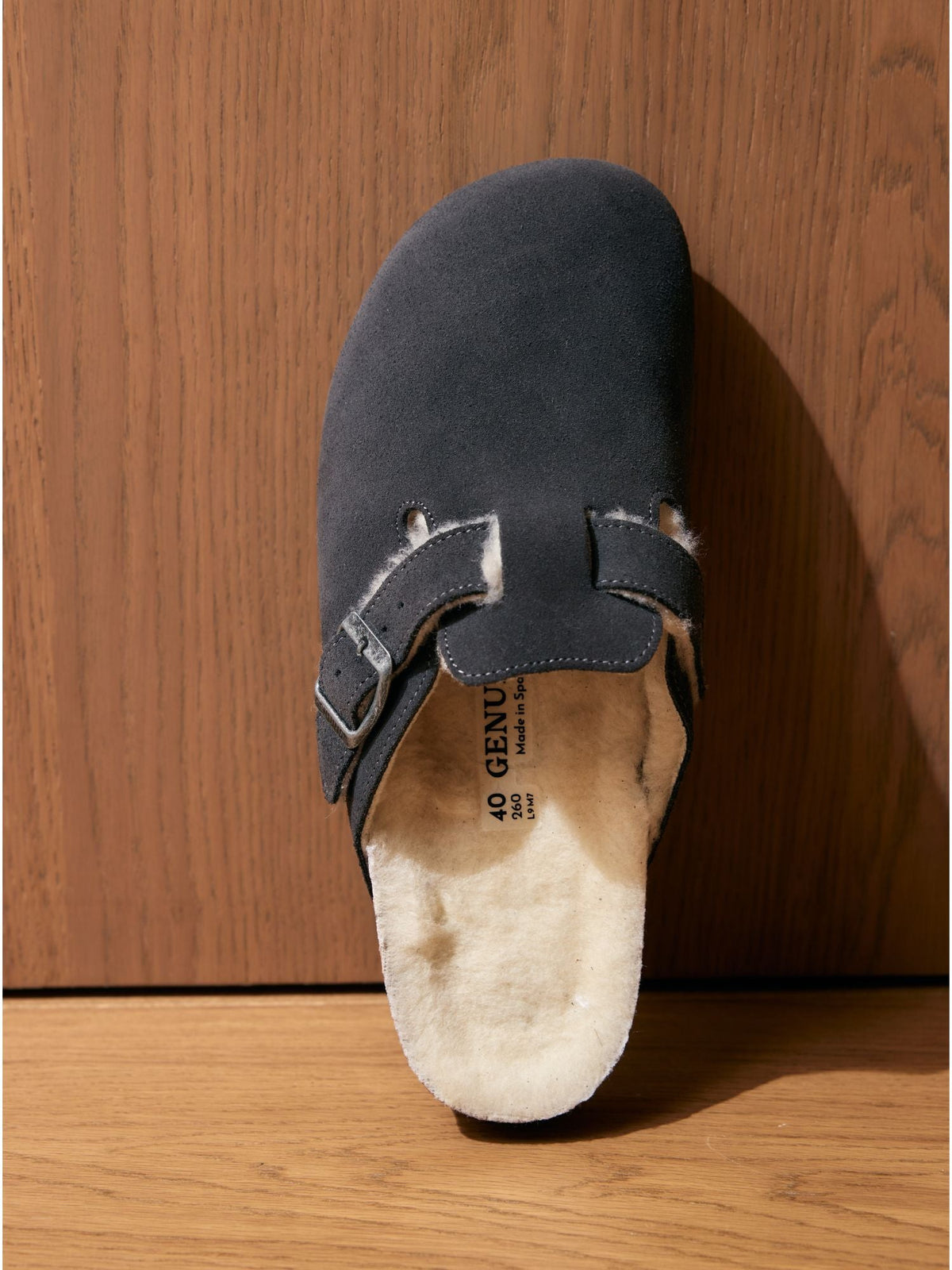 Genuins Riva clog in grey velour with a wool lining